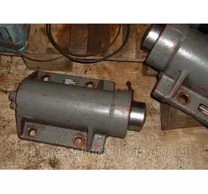 Стабілізатори Atlas, Case, Liebherr Стабілізатори Atlas, Case, Liebherr