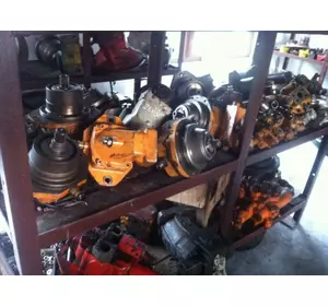 Гідромотори повороту башнідо екскаваторів Liebherr Atlas Case Гідромотори повороту башнідо екскаваторів Liebherr Atlas Case