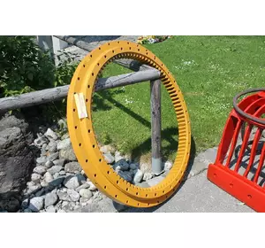 Zeppelin ZM 15, Поворотный круг башни экскаватора Zeppelin ZM 15, Поворотный круг башни экскаватора